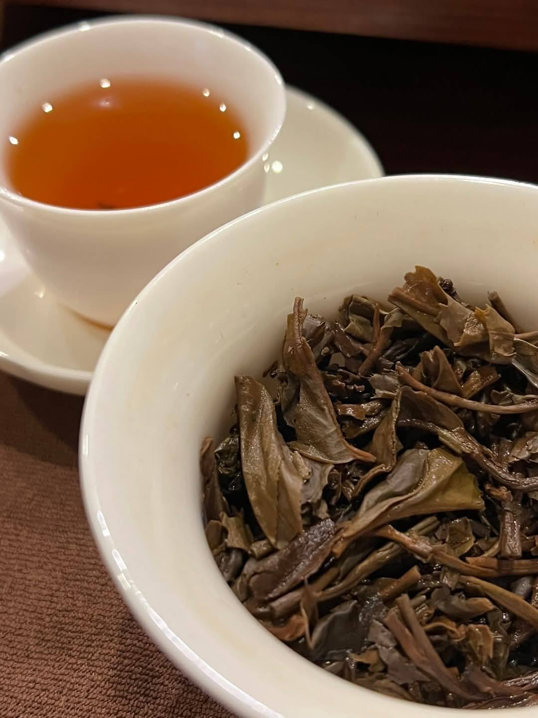 2006 Dayi 'Yiwu Ancient Tea Garden' Big Tree (601 Batch)