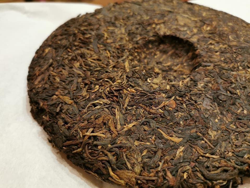 2005 Dayi 7742 "The Older the More Fragrant" Raw Puerh Cake