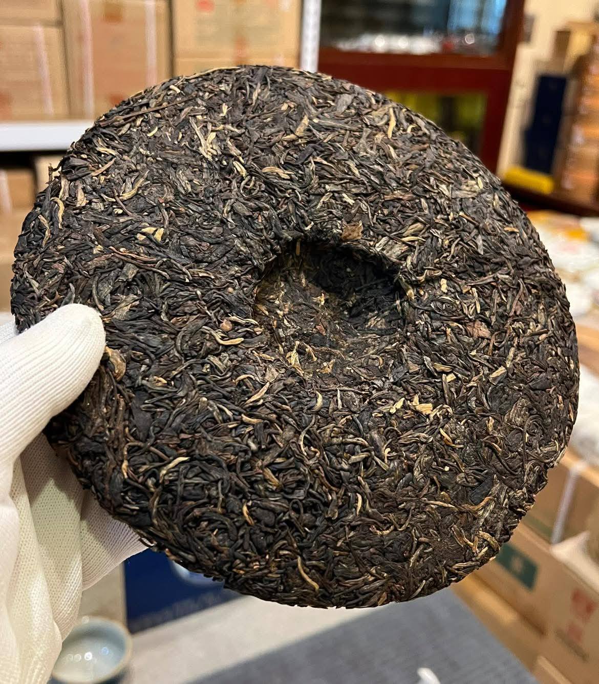 2011 Batch 101 Jin Dayi Raw Puerh