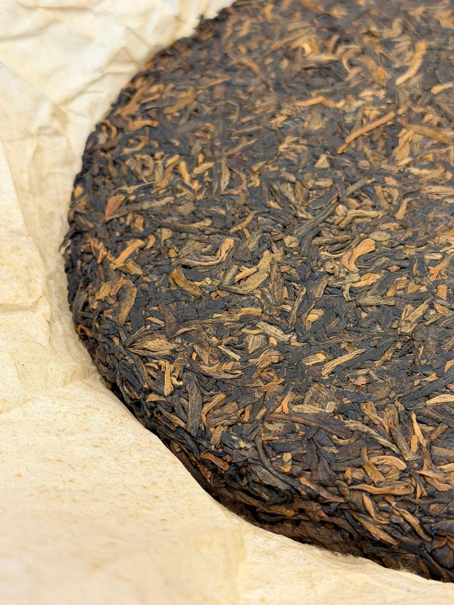 2003 Canghai "Gongming" Nannuo Mountain Ancient Tree Cake Raw Puerh