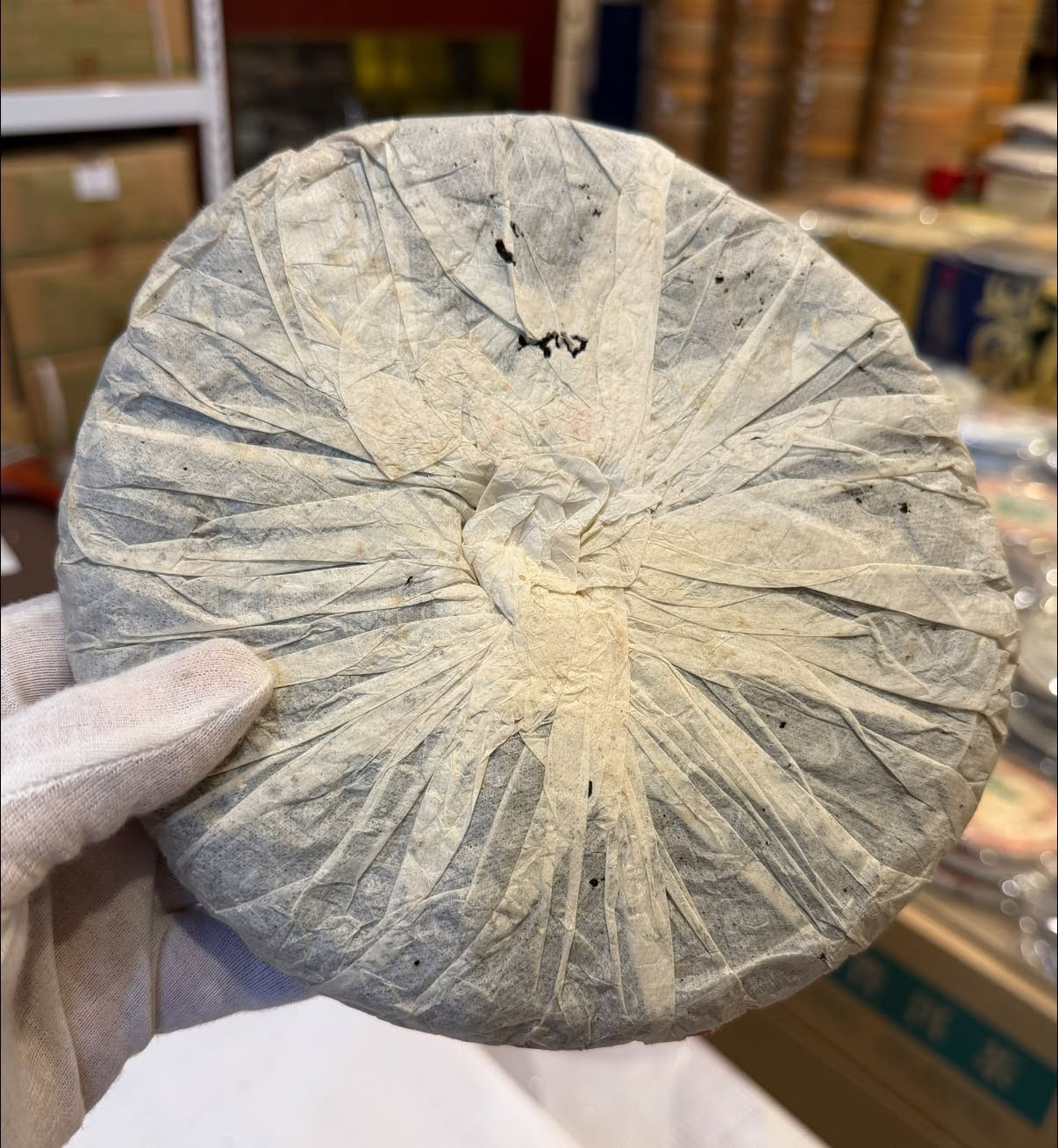 Late 1990s Mengku Rongshi Train Head Raw Puerh Cake