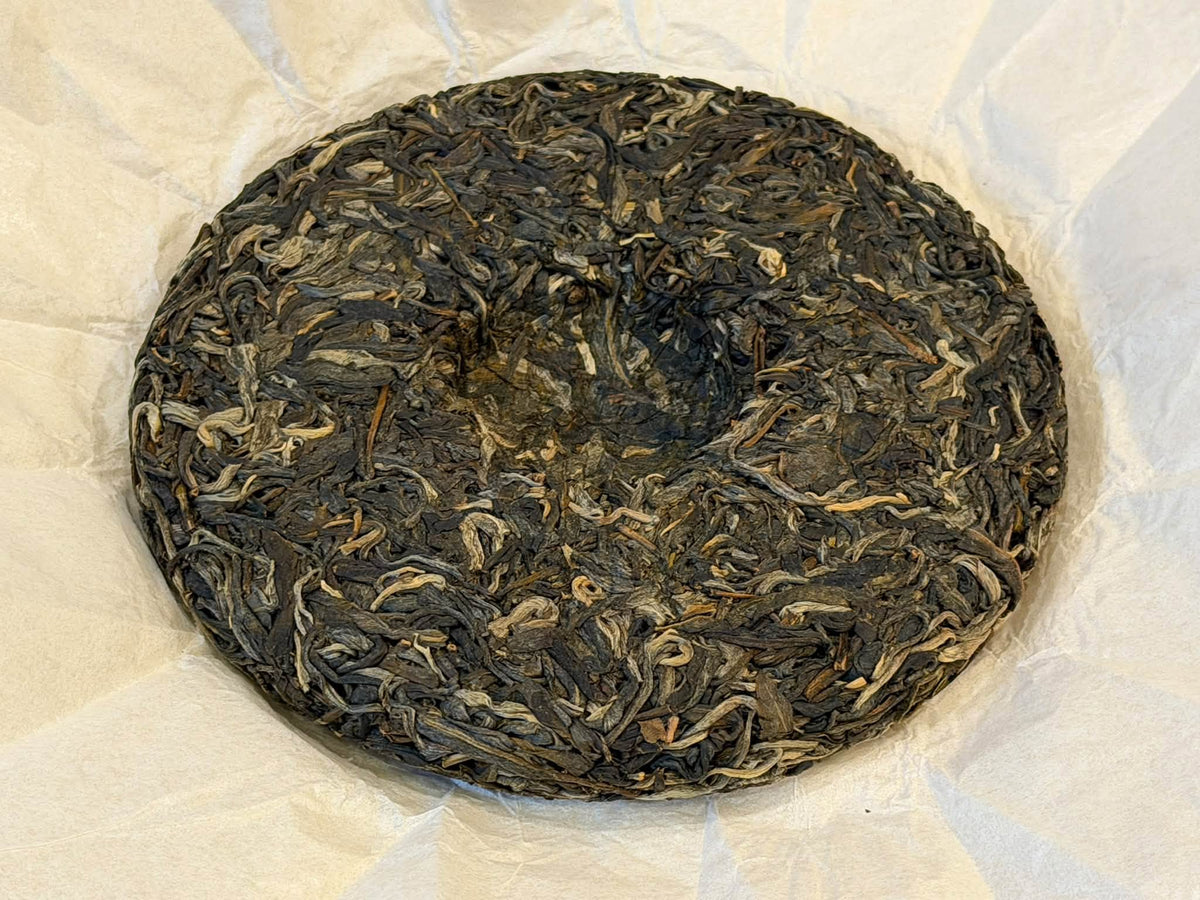 2026 Guanzizai "Fenghuangwo Gaogan Gushu" Raw Puerh Cake (200g)